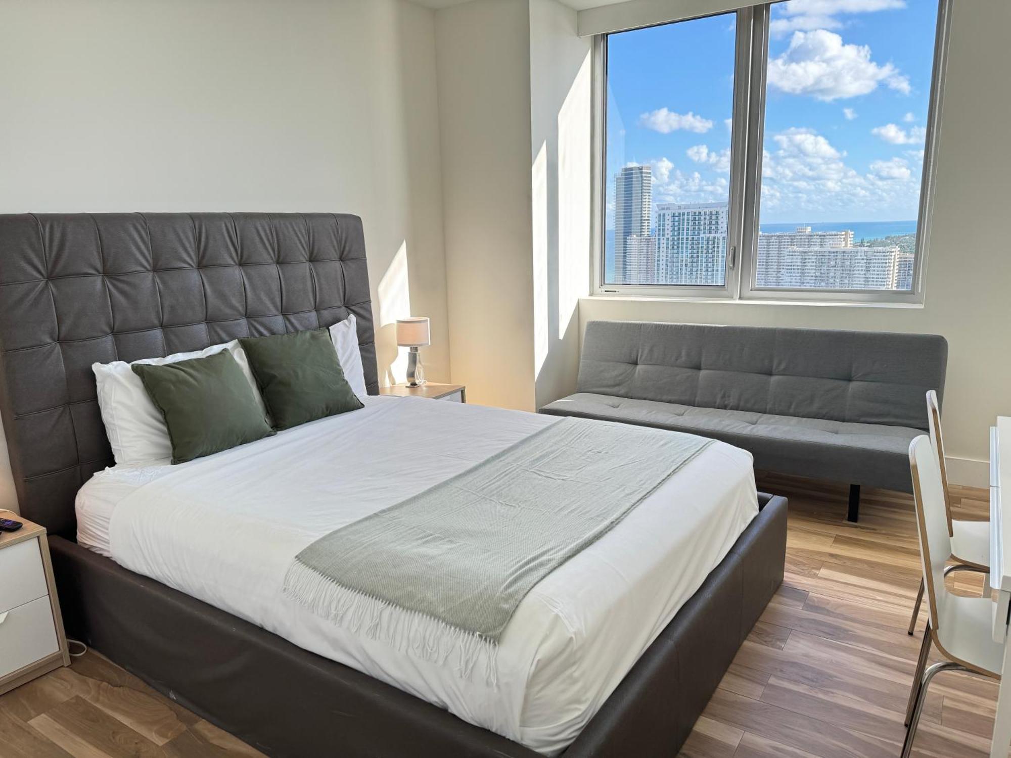 Mvr Apartments At Beachwalk Resort Plaja Hallandale Exterior foto